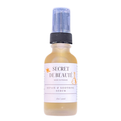 Secret de beaute is a propolis serum that reduces redness and prevents acne scaring